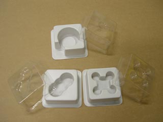 0.5mm厚的透明PET盖+0.7mm厚的PS底吸塑盒
